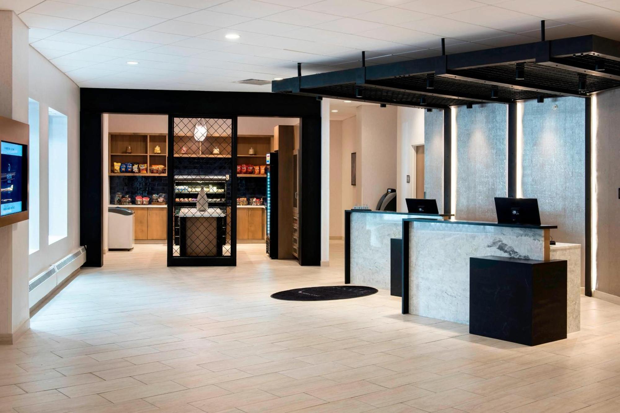 Delta Hotels By Marriott Utica Zewnętrze zdjęcie